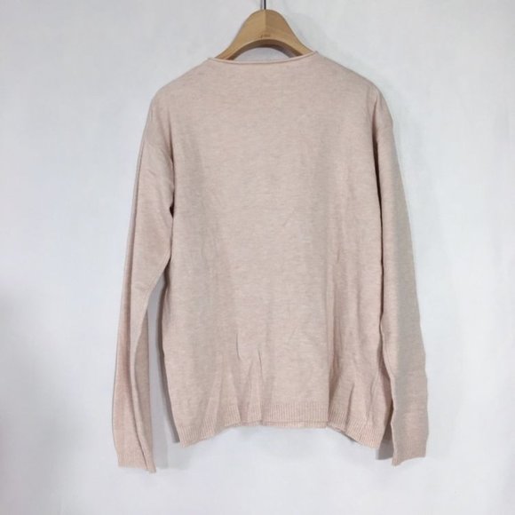 Sweaters - sweater